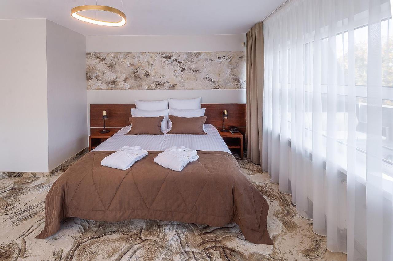Palangos Vetra Hotel Паланга Екстериор снимка