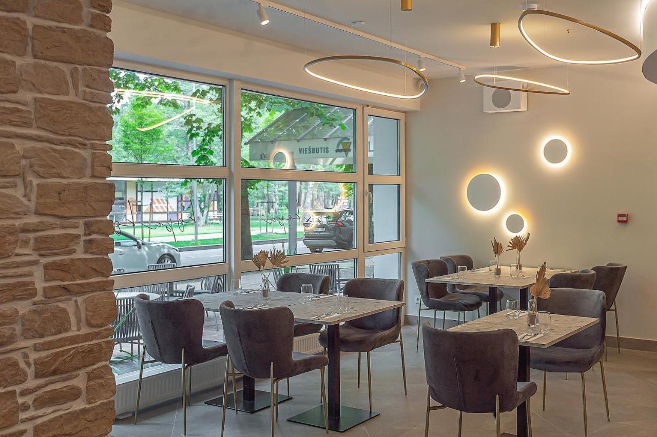 Palangos Vetra Hotel Паланга Екстериор снимка